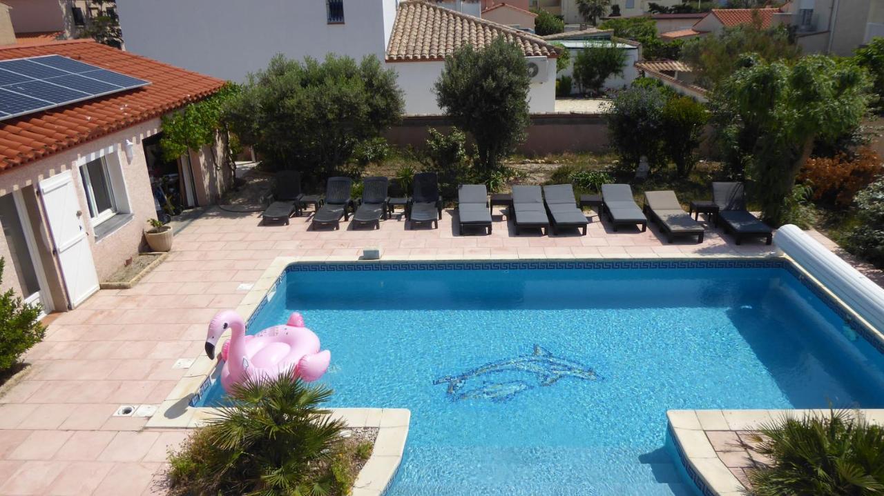 Les 2 Dauphins Villa Le Barcarès Exteriör bild
